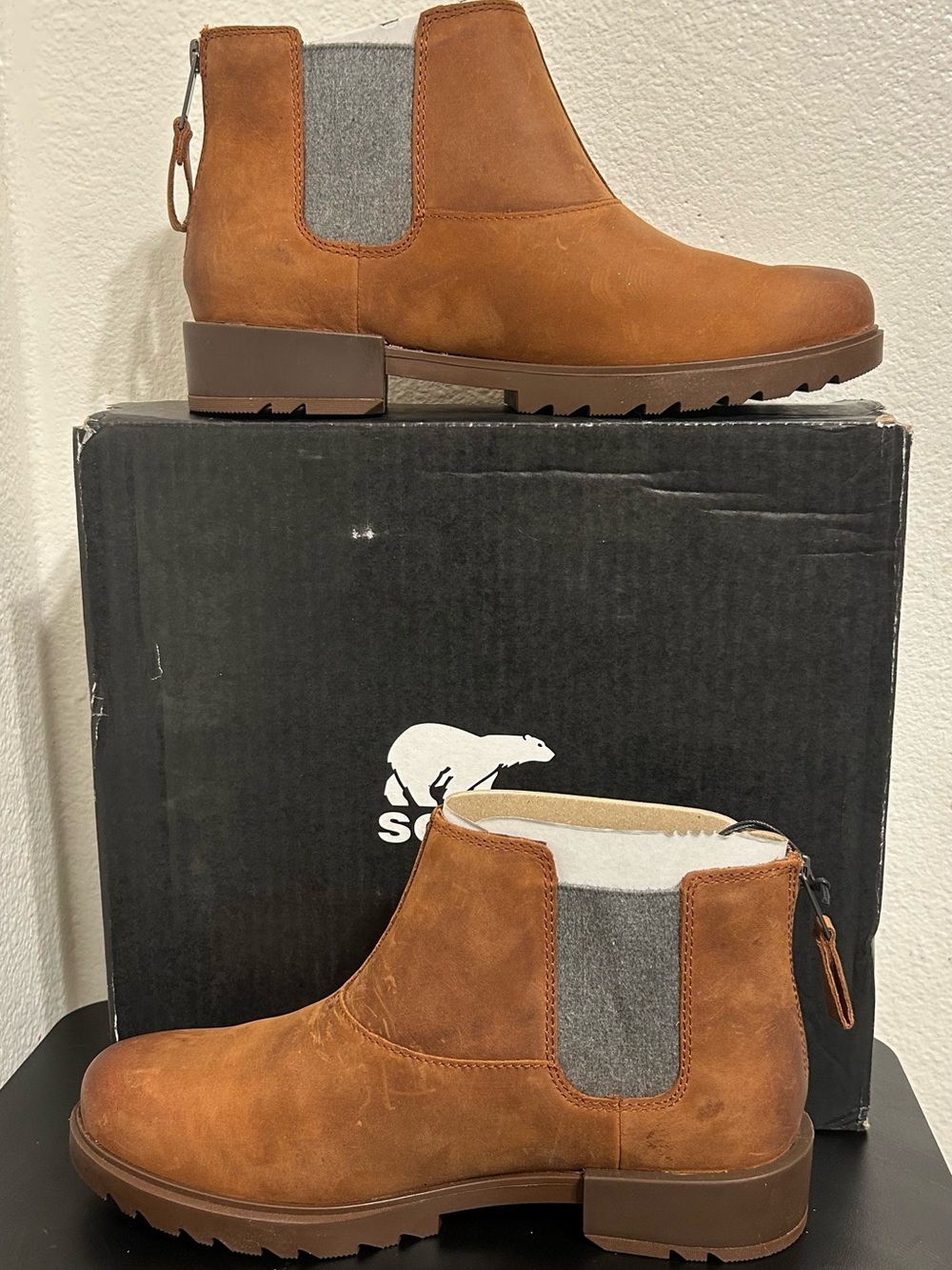SOREL Emelie II Chelsea Heel Zip Women’s Leather Boots Dark Amber Tobacco Size 9 - Picture 9 of 11